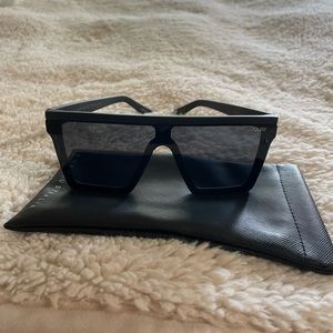 Quay sunglasses!